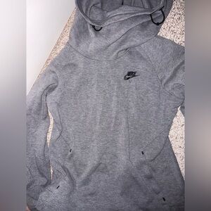 Nike Heather Gray Pullover Hoodie